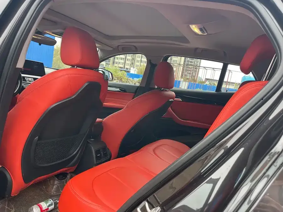 BMW X2 2021 sDrive25i Leading M Sport Package 2022 — миниатюра 4