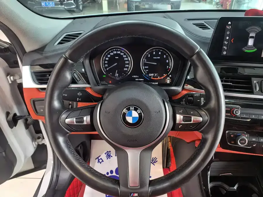 BMW X2 2021 sDrive25i Leading M Sport Package 2022 — миниатюра 4