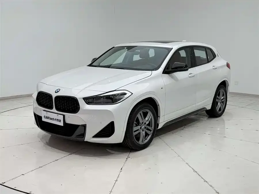 BMW X2 2023 sDrive25i M Sport Night Edition 2023 — миниатюра 2