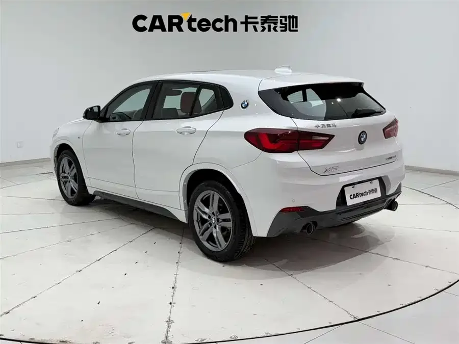 BMW X2 2023 sDrive25i M Sport Night Edition 2023 — миниатюра 4