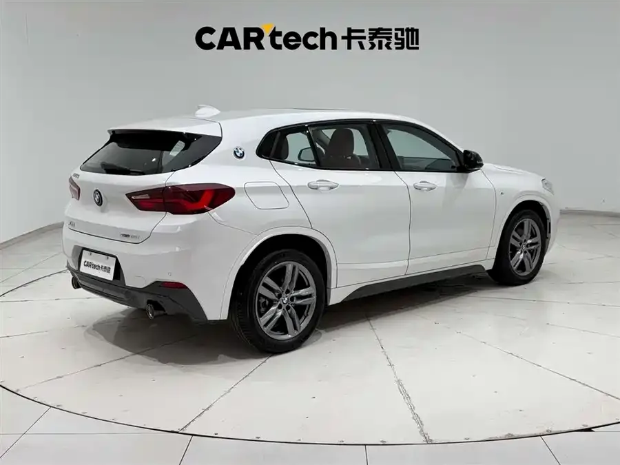 BMW X2 2023 sDrive25i M Sport Night Edition 2023 — миниатюра 5