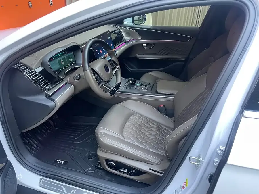 BYD Second-hand Han 2022 DM-i 121KM Premium Edition 2023 — миниатюра 4