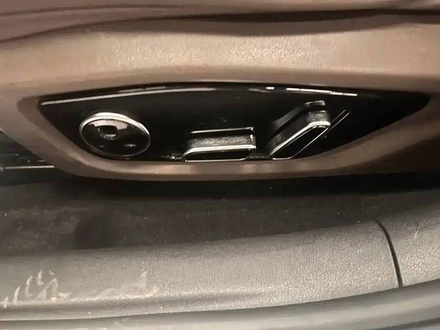 BYD Second-hand Han 2022 DM-i 121KM Premium Edition 2022 — миниатюра 3