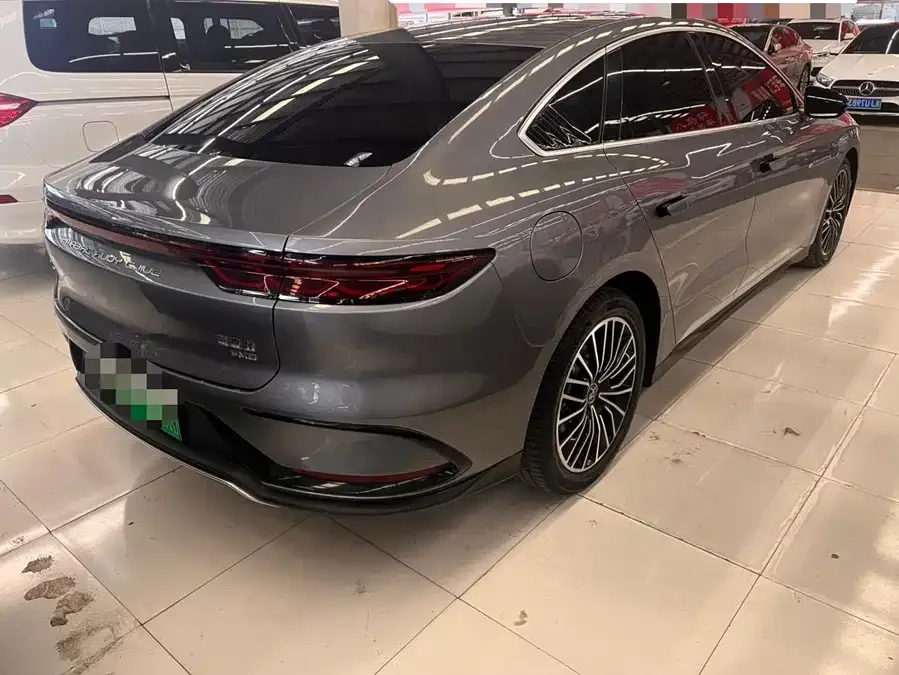 BYD Second-hand Han 2022 DM-i 121KM Premium Edition 2022 — миниатюра 4