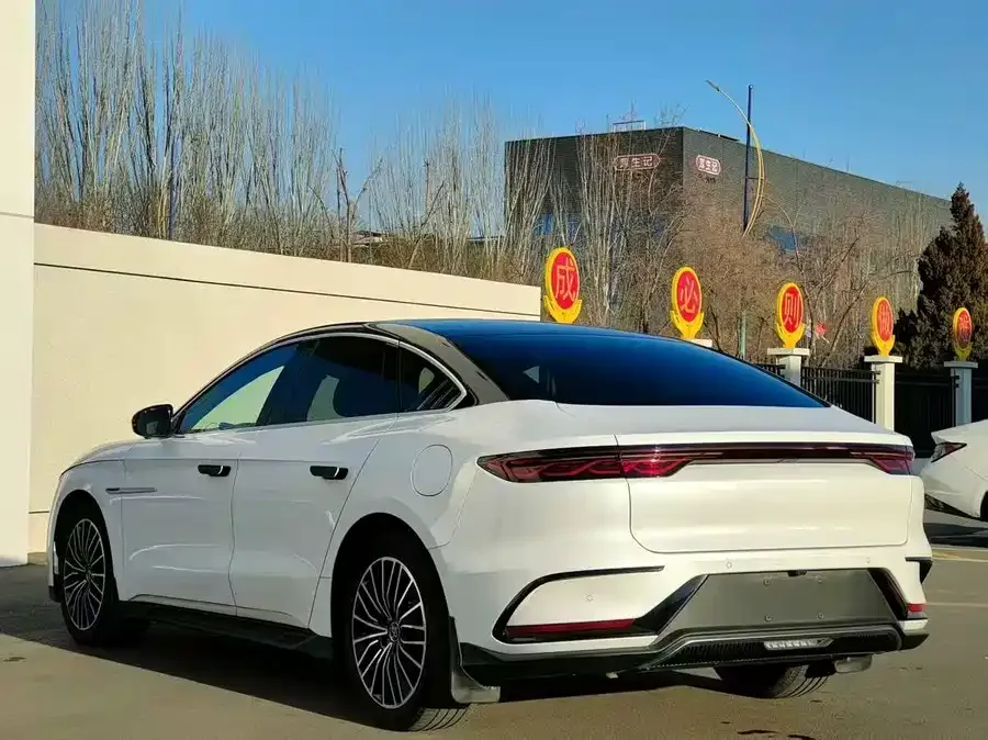 BYD Second-hand Han 2022 DM-i 121KM Premium Edition 2022 — миниатюра 4