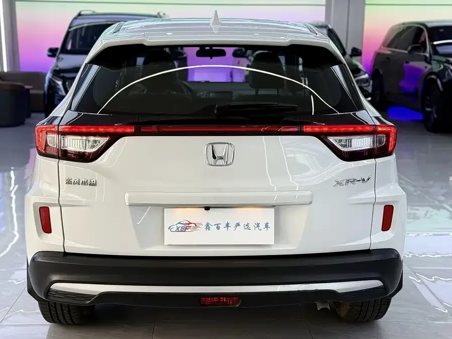 Honda WR-V 2021 1.5L CVT Comfort Edition 2022 — миниатюра 3