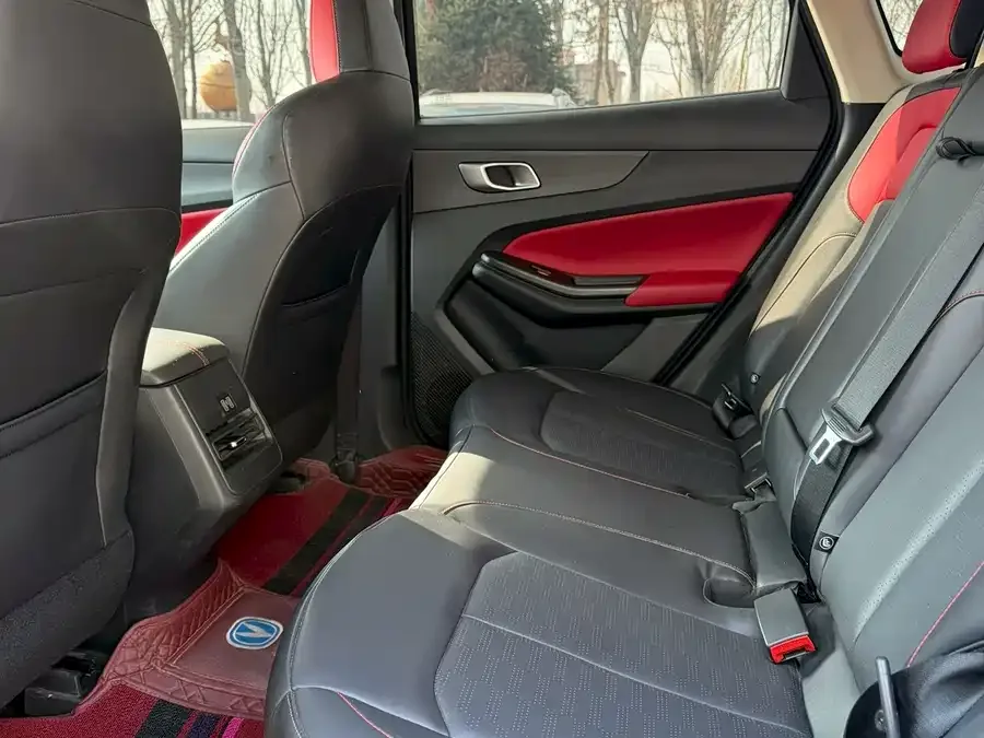 Changan CS55 Plus Changan CS55PLUS 2022 Second Generation 1.5T DCT Premium Edition 2022 — миниатюра 2