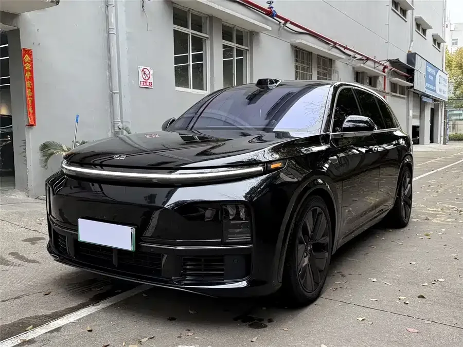 Lixiang L7 Ideal L7 2024 Pro 2024 — фото 1, купить с доставкой в Москву