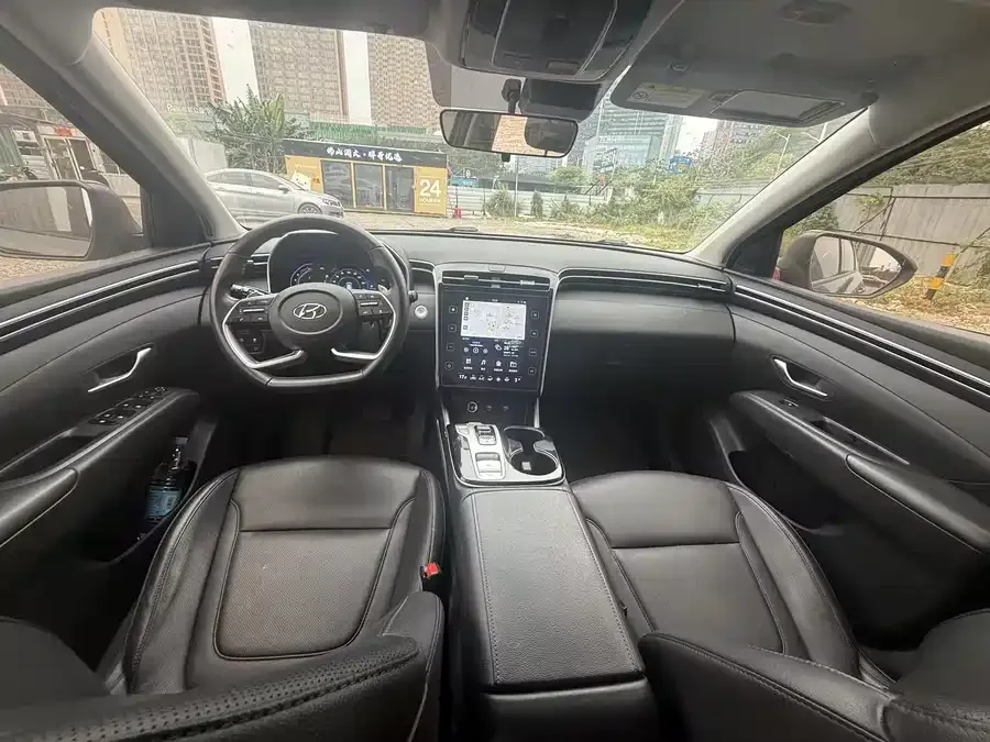 Hyundai Tucson L Tucson 2023 Tucson L 1.5T Automatic 2WD DLX Luxury Edition 2023 — миниатюра 3