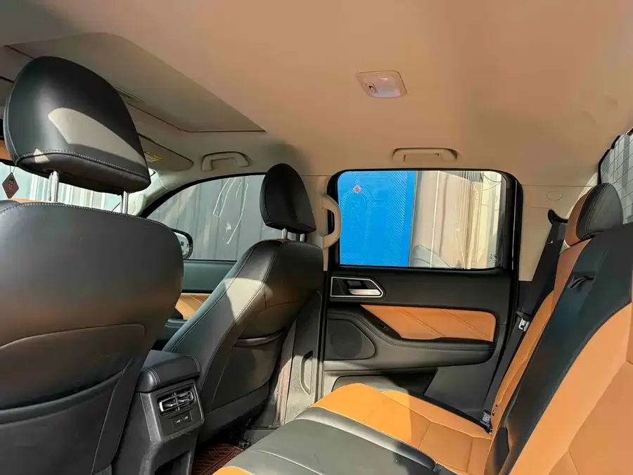 Great Wall gun 2023 2.0T Passenger Edition Automatic Gasoline Four-wheel Drive Sports GW4C20B 2024 — миниатюра 4