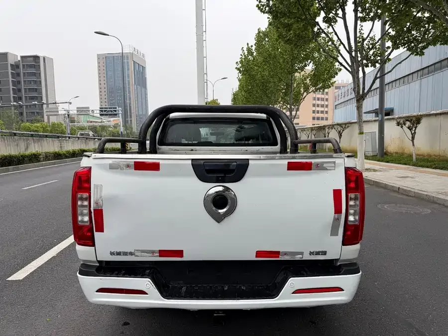 Great Wall gun 2023 2.0T Commercial Edition Automatic Diesel Four-wheel Drive Elite Long Box GW4D20M 2023 — миниатюра 2