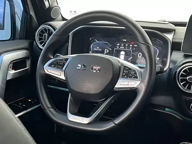 BAIC BJ40 Beijing Off-road BJ40 2023 2.0T Automatic 4WD City Hunter Edition Knight Edition 2023 — миниатюра 5