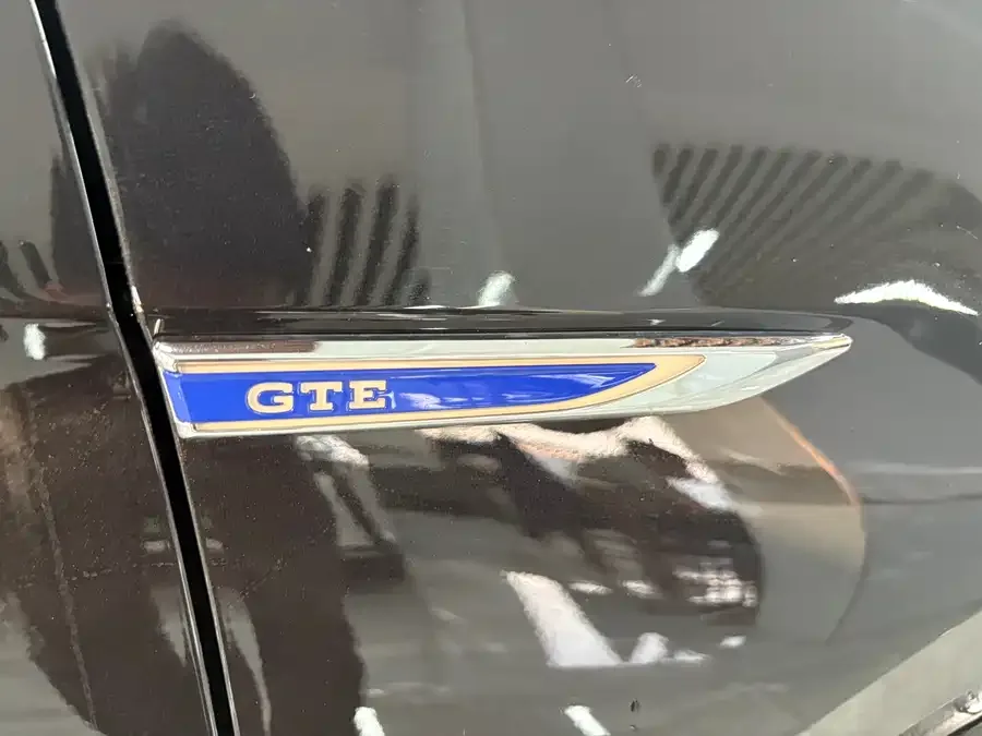 Volkswagen Magotan GTE plug-in hybrid Magotan GTE plug-in hybrid 2022 GTE luxury model 2023 — миниатюра 4