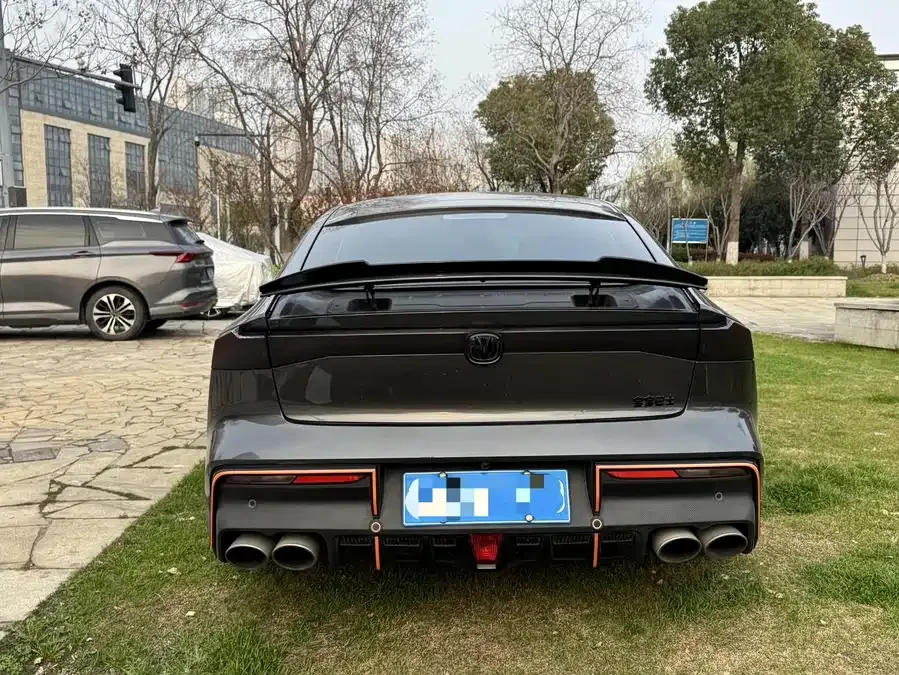 Changan UNI-V Changan UNI-V 2022 1.5T Sports Edition 2023 — миниатюра 2