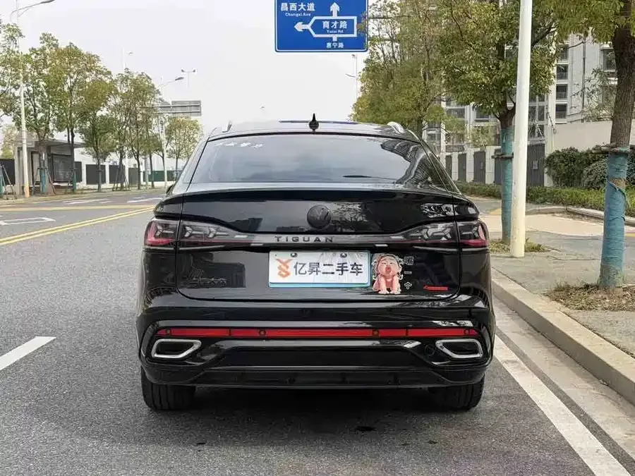 Volkswagen Tiguan X Tiguan X 2022 330TSI 2WD Flagship Edition 2023 — миниатюра 2