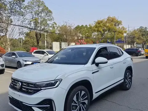 Volkswagen Tayron X 2023 купить в Москве