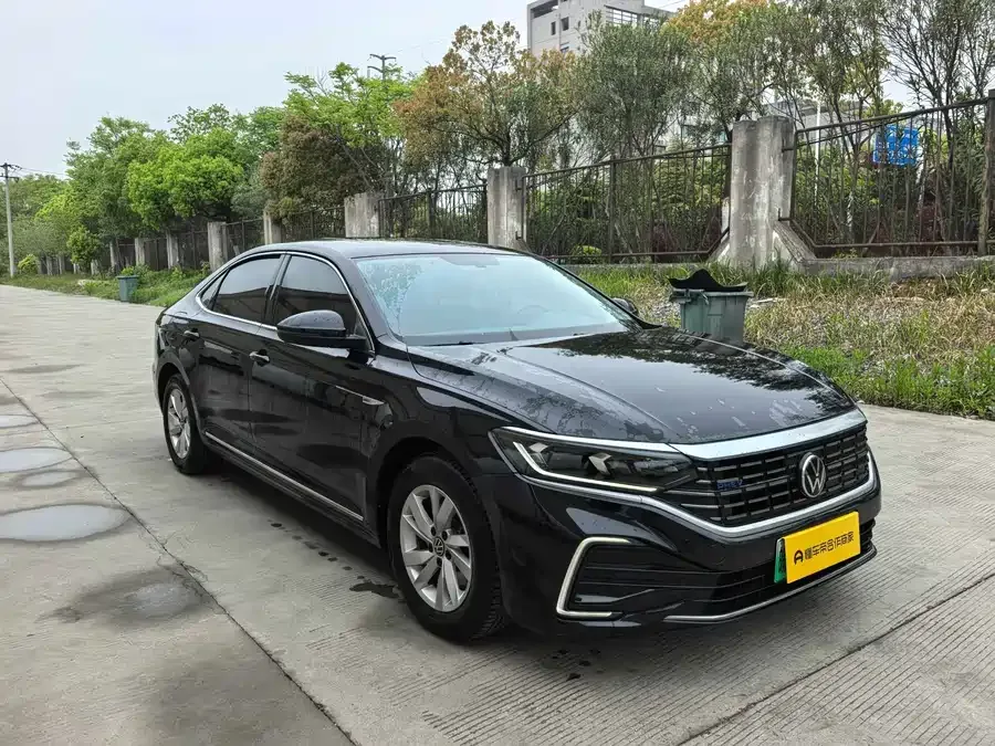 Volkswagen Passat New Energy Passat New Energy 2022 430PHEV Hybrid Business Edition 2022 — миниатюра 3