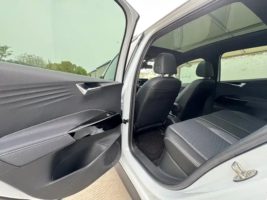 Volkswagen ID.3 Volkswagen ID.3 2023 Upgraded Pure Smart Edition 2023 — миниатюра 4