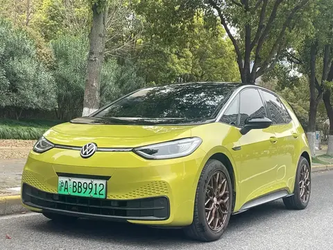 Volkswagen ID.3 2022 купить в Москве