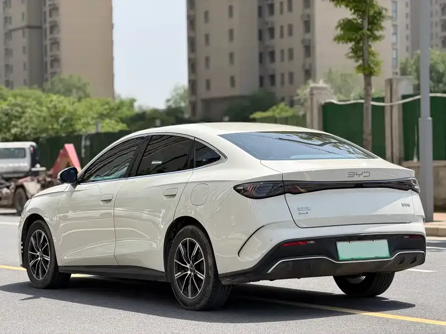 BYD Seal 06 Seal 06 2024 DM-i 80KM Luxury 2025 — миниатюра 3