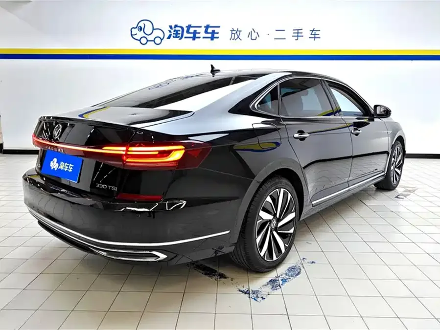 Volkswagen Passat Passat 2023 facelift 330TSI Elite Edition 2023 — миниатюра 3