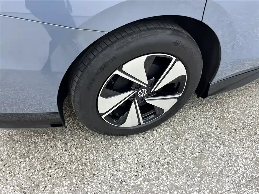 Volkswagen ID.7 VIZZION Volkswagen ID.7 VIZZION 2024 AIR 2025 — миниатюра 4