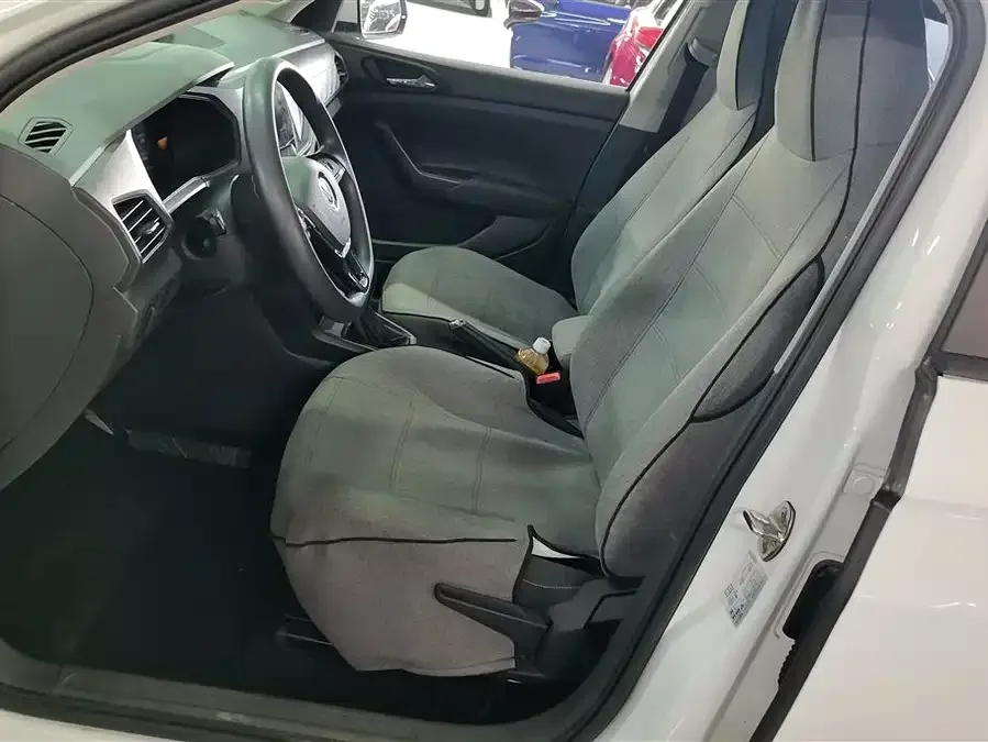 Volkswagen Tukai (T-Cross) Tukai 2023 1.5L Automatic Fashion Edition 2023 — миниатюра 3