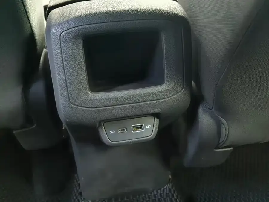 Volkswagen Tukai (T-Cross) Tukai 2023 1.5L automatic comfort version 2023 — миниатюра 5