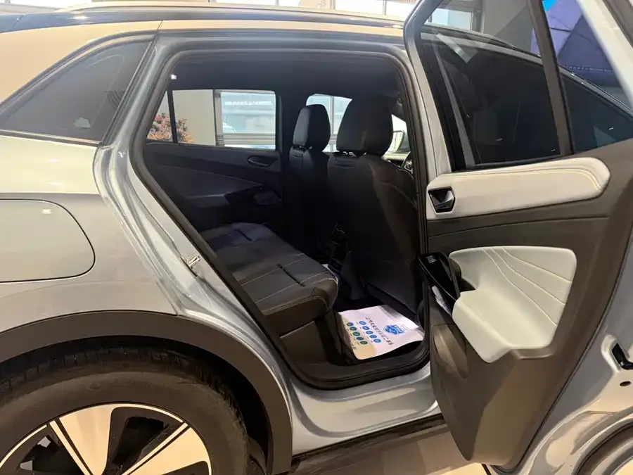 Volkswagen ID.4 X ID.4 X 2025 Smart Edition Pure Smart Edition 2024 — миниатюра 5