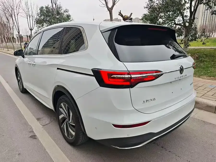 Volkswagen Viloran Weiran 2024 330TSI Deluxe Edition 2023 — миниатюра 4