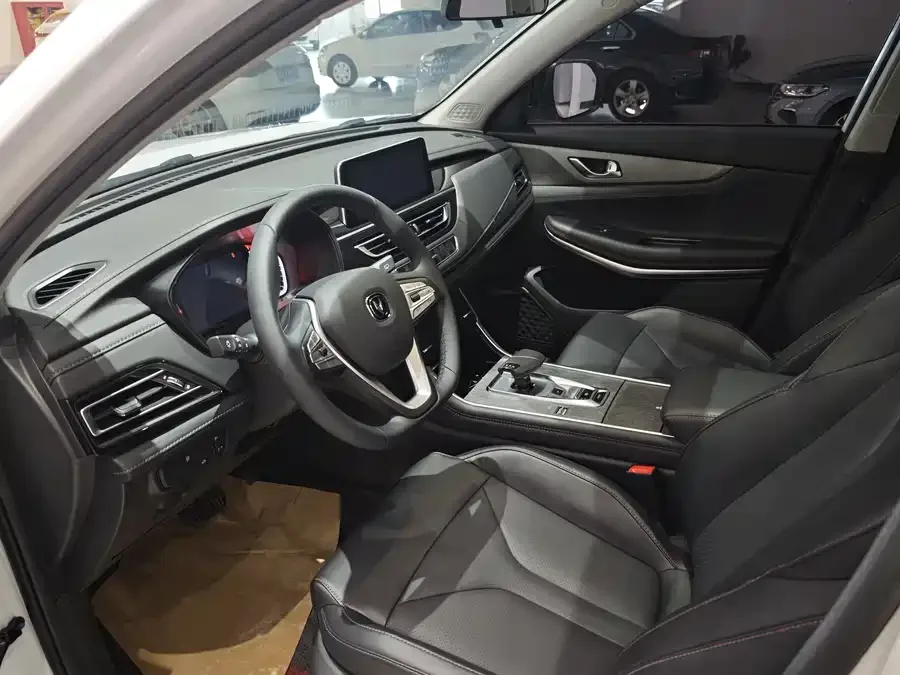 Changan CS75 Changan CS75 2024 Enjoy Edition 1.5T DCT Premium Edition 2025 — миниатюра 4