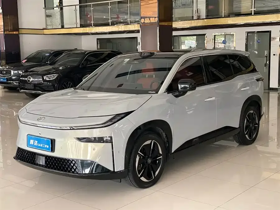 Toyota BZ3X Bozhi 3X 2025 520 Pro+ LiDAR Edition 2025 — фото 1, купить с доставкой в Москву