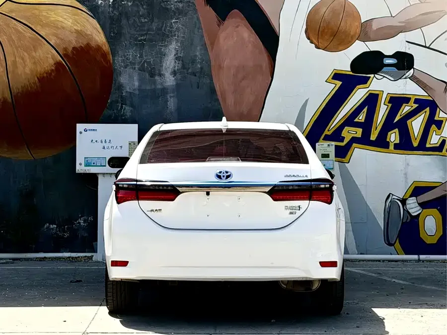 Toyota Corolla Hybrid E+ Corolla Hybrid E+ 2019 1.8L E-CVT Leading Edition 2022 — миниатюра 2