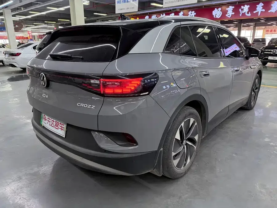 Volkswagen ID.4 CROZZ ID.4 CROZZ 2022 Pure Enjoyment Limited Edition 2023 — миниатюра 2