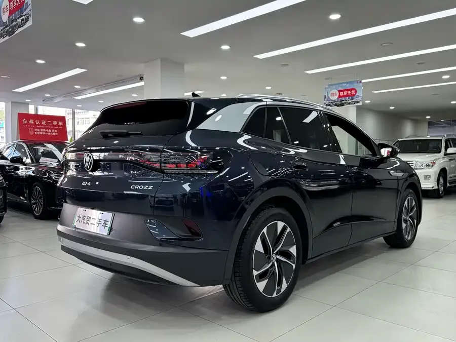 Volkswagen ID.4 CROZZ ID.4 CROZZ 2024 Pure Enjoyment Limited Edition 2023 — миниатюра 2