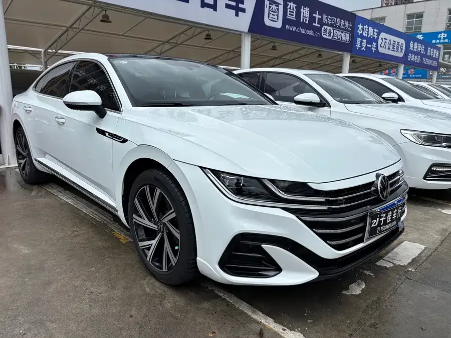 Volkswagen FAW- CC FAW-Volkswagen CC 2024 330TSI Dazzling Edition 2024 — миниатюра 3