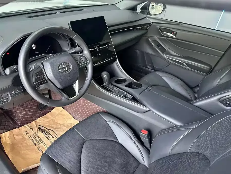 Toyota Avalon Avalon 2023 2.0L Luxury Edition 2024 — миниатюра 5