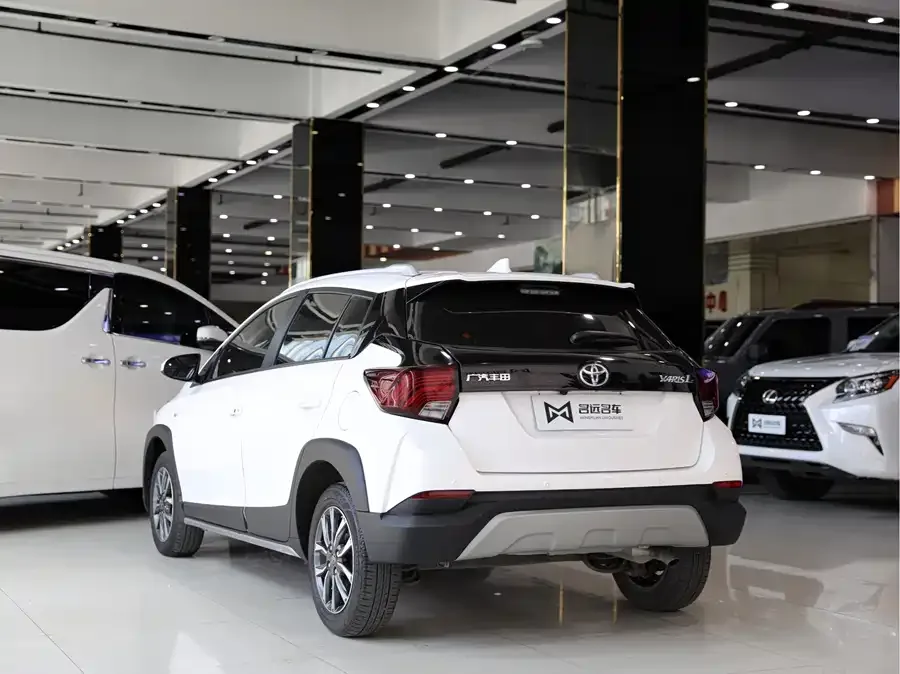 Toyota YARiS L YARiS L 2022 YARiS X 1.5L CVT Luxury PLUS Edition 2022 — миниатюра 4