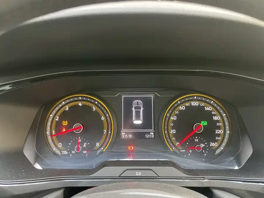 Volkswagen Tiguan (Tharu) 2021 Tuyue 280TSI 2WD Luxury Edition PLUS 2022 — миниатюра 5