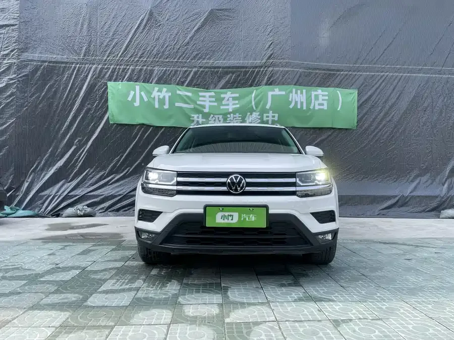 Volkswagen Tiguan (Tharu) Tuyue 2022 280TSI 2WD Luxury Edition 2022 — миниатюра 3