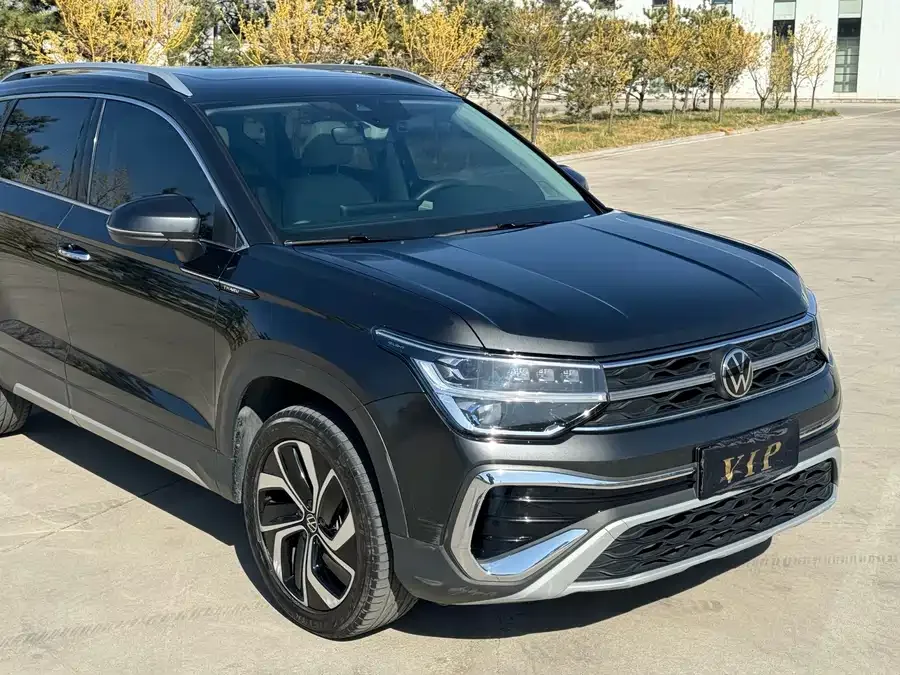 Volkswagen Tiguan (Tharu) Tuyue 2023 300TSI 2WD Full Moon Edition 2024 — миниатюра 3