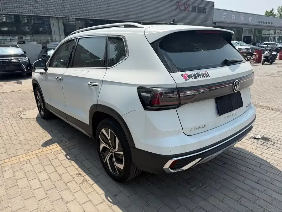 Volkswagen Tiguan (Tharu) Tuyue 2024 300TSI 2WD Full Moon Edition 2025 — миниатюра 5