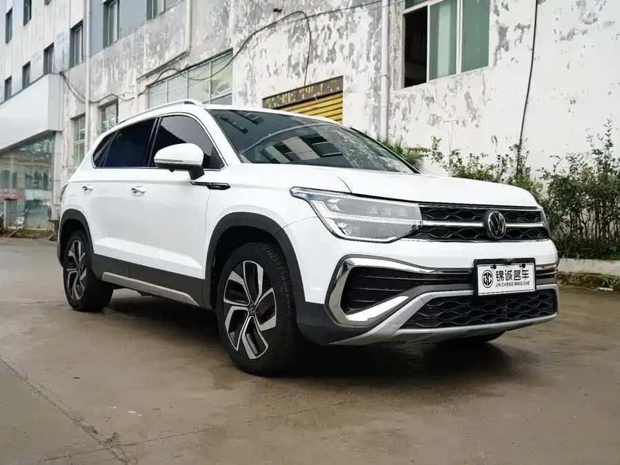 Volkswagen Tiguan (Tharu) Tuyue 2024 300TSI 2WD Full Moon Edition 2024 — миниатюра 4