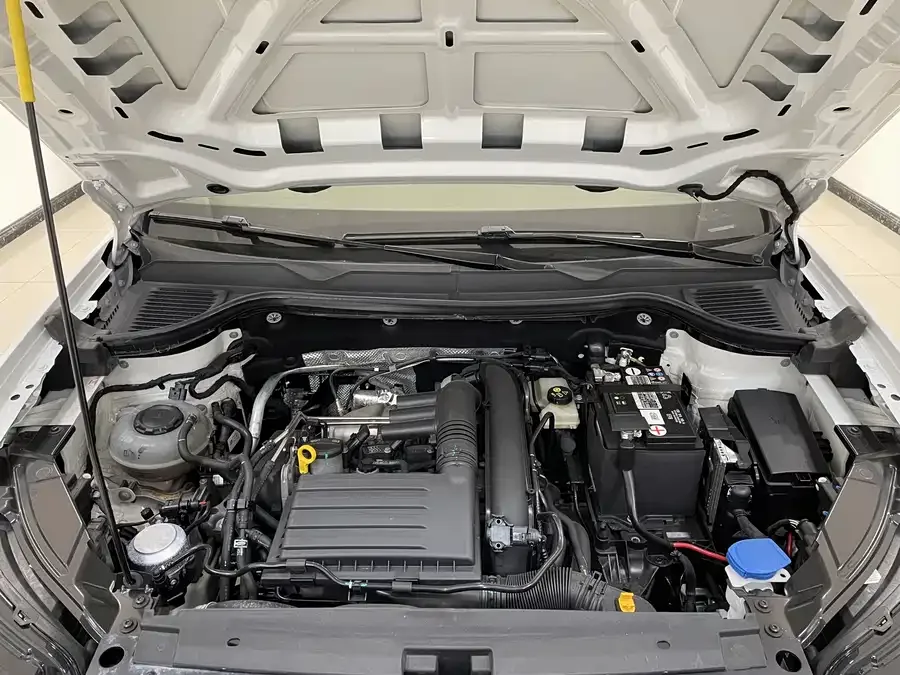 Volkswagen Tiguan (Tharu) Tuyue 2022 280TSI 2WD Luxury Edition 2023 — миниатюра 4