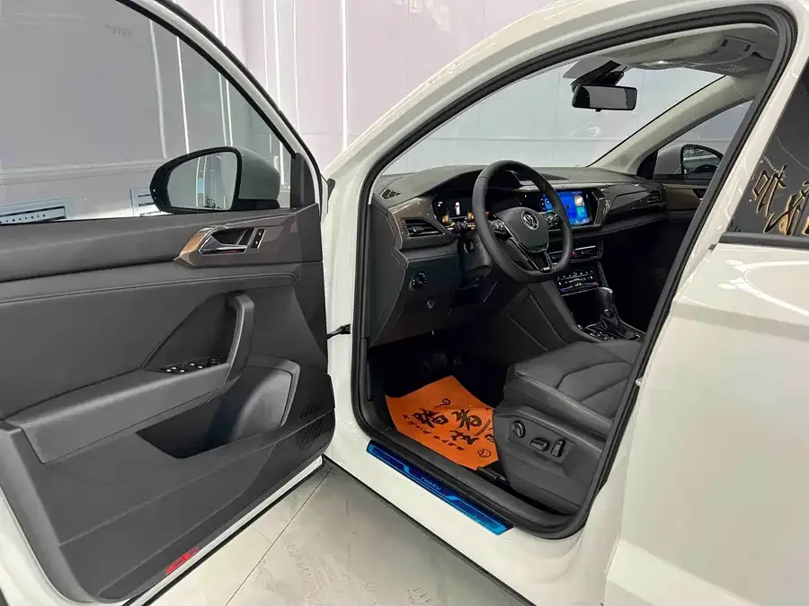Volkswagen Tiguan (Tharu) Tuyue 2022 280TSI 2WD Luxury Edition 2022 — миниатюра 4