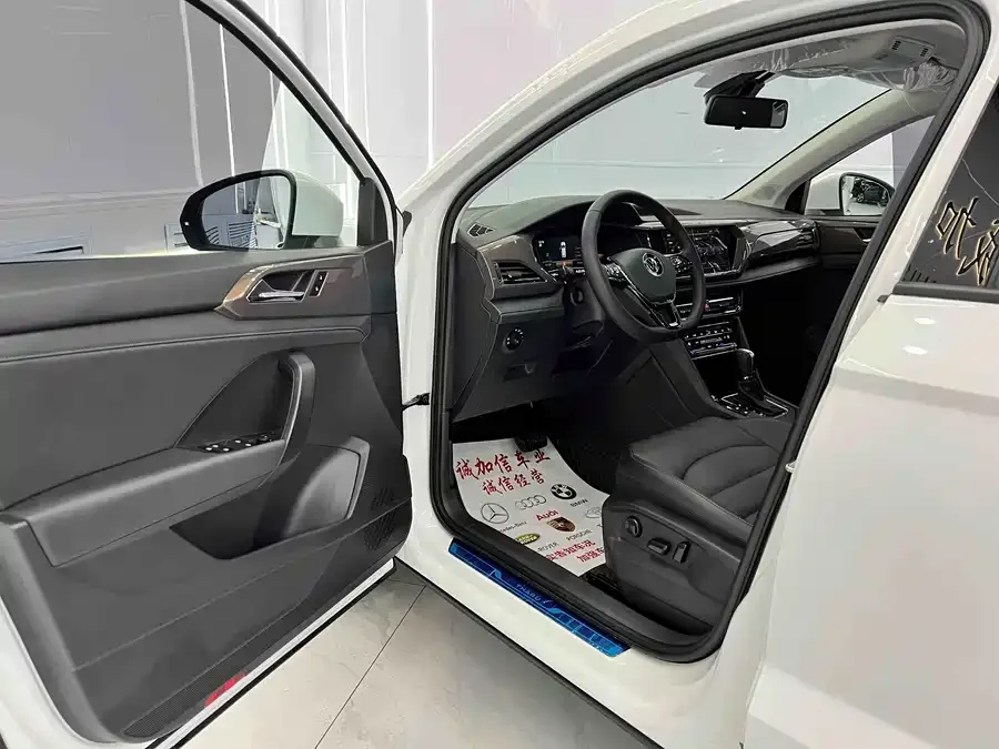 Volkswagen Tiguan (Tharu) Tuyue 2022 280TSI 2WD Luxury Edition 2023 — миниатюра 4
