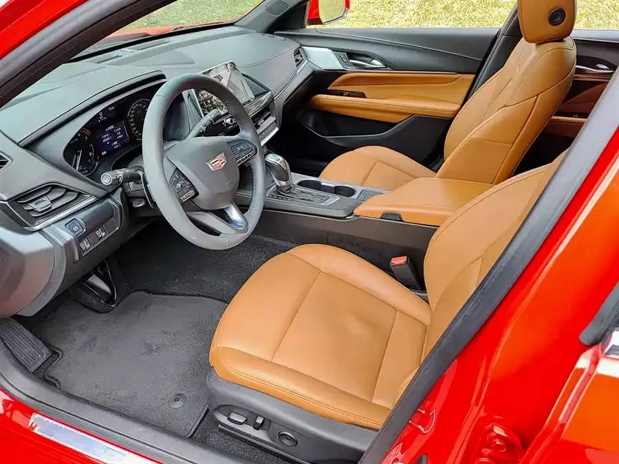 Cadillac CT4 2022 28T luxury model 2022 — миниатюра 4