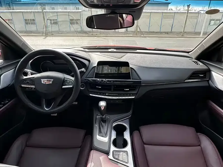 Cadillac CT4 2023 28T Premium Model 2024 — миниатюра 2