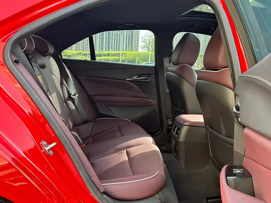Cadillac CT4 2023 28T Premium Model 2024 — миниатюра 4