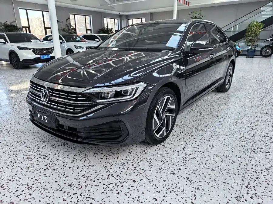 Volkswagen Sagitar 2023 Sagitar 280TSI DSG Beyond Edition 2023 — фото 1, купить с доставкой в Москву